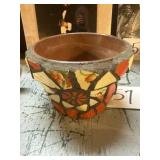 Crack, ceramic decorated flower pot