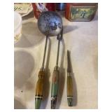 Set a vintage kitchen utensils