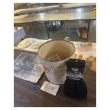Mixed items, vintage picture, party pack garbage