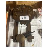 Heavy wood wall clock key and pendulum included