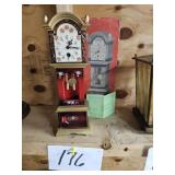 Miniature grandfather clock with pendulum