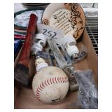 Miscellaneous box lot hammer bulbs +