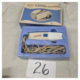 Vintage electric scissors- works