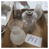 Glass lot oil lamp globes
