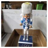 Wind up Soldier nutcrackers with movement works