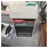 Bondo container fiberglass resin