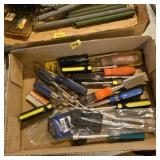 Nice lot of screwdrivers and socket