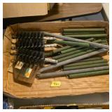 Lot of springs and brush heads