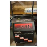 Traveler Wheel Battery Charger / Engine Starter