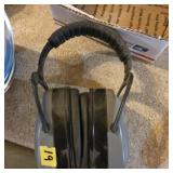 Howard Leighï¿½s Vintage Thunder 29 Hearing
