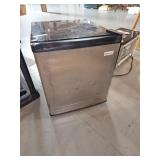 Magic Chef Mini Fridge/Freezer Top
