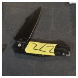 Black folding knife w62