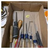 Box lot of screwdrivers