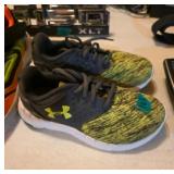 Under Armour Youth Running Shoes, Size 12K