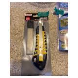 Utility Knife with Spare Blades