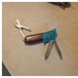 Small Multifunction Pocket Knife