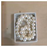 Strand necklace with Clasp
