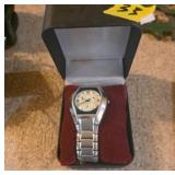 Paul Jardin Water-Resistant Wristwatch