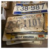 Lot of vintage plates Virginia and West Virginia