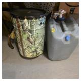 Camouflage deer feeder and water jug - need pictur