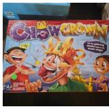 Hasbro Chow Crown Party Game