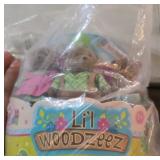 Liï¿½l Woodzeez Figurine Set with Accessories