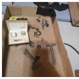 Lot of Razors, Cufflinks, and Buttons