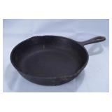 No. 5 8.5" Cast Iron Skillet