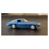 1967 Corvette 2-door T-Top Model Car