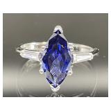 STERLING SILVER RING BLUE AND WHITE STONES SIZE 6