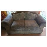 NORWALK Loveseat