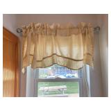 Bathroom and Kitchen Curtains w/ Rods