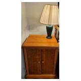 Table & Lamp 20x21x28