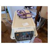 Pet Carrier w/ Leash