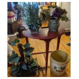 Table, 3 Faux plants, Decorative Trashcan