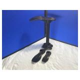 Cobblers Foot Ads w/ Stands