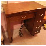 1969 Brother New Home Sewing Machine - Working