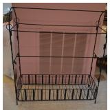 Metal Quilt Rack w/ Ivy Details