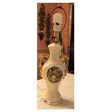 Antique French Provincial Lamp - works