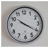 Clock - works 12" round