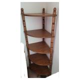 Corner Shelf 25x58