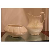 2 Pcs Antique Porccelain Pieces