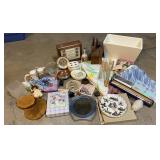 Assortment Lot of Home Décor