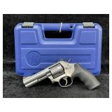 SMITH & WESSON 686-6 PLUS (164194) .357 MAG 4"