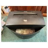 Small Paper Shredder Works