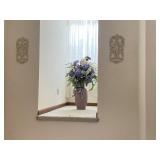 Large Vase w/ Flowers ++