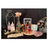 Bathroom & Vanity Décor Items