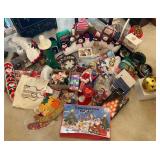 Christmas Décor Lot