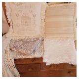 Crocheted Linens w/ 2 Throw Pillows