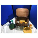 Vintage Basketville Putney Vermont Picnic Basket